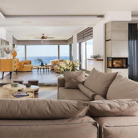 Moonlight Seafront Apartments Koutsourás 外观 照片